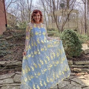 Maternity Embroidered Maxi Dress 💗